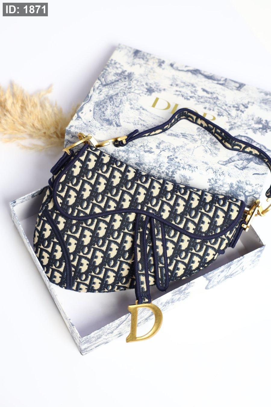 Dior Saddle