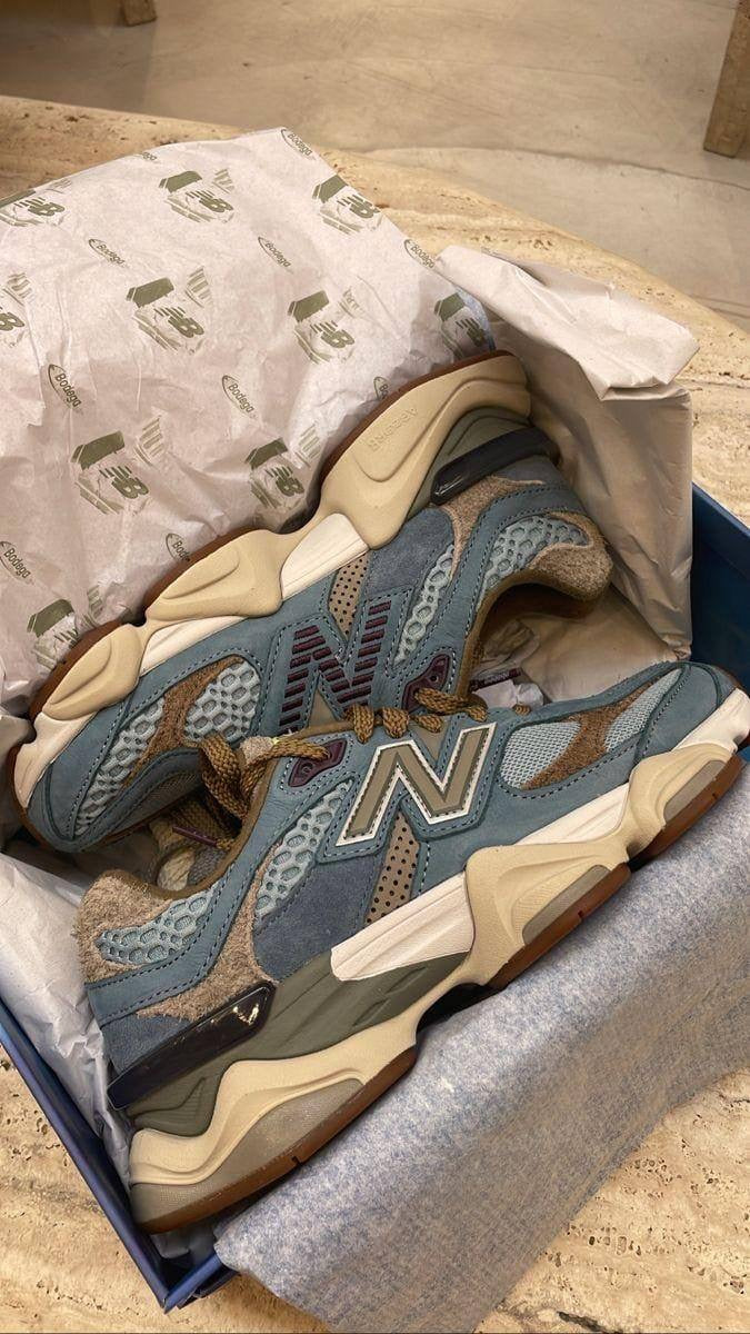 New Balance 9060