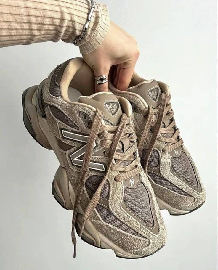 New Balance 9060