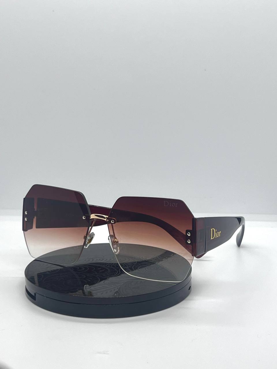 משקפי שמש “Dior PinkEdge״