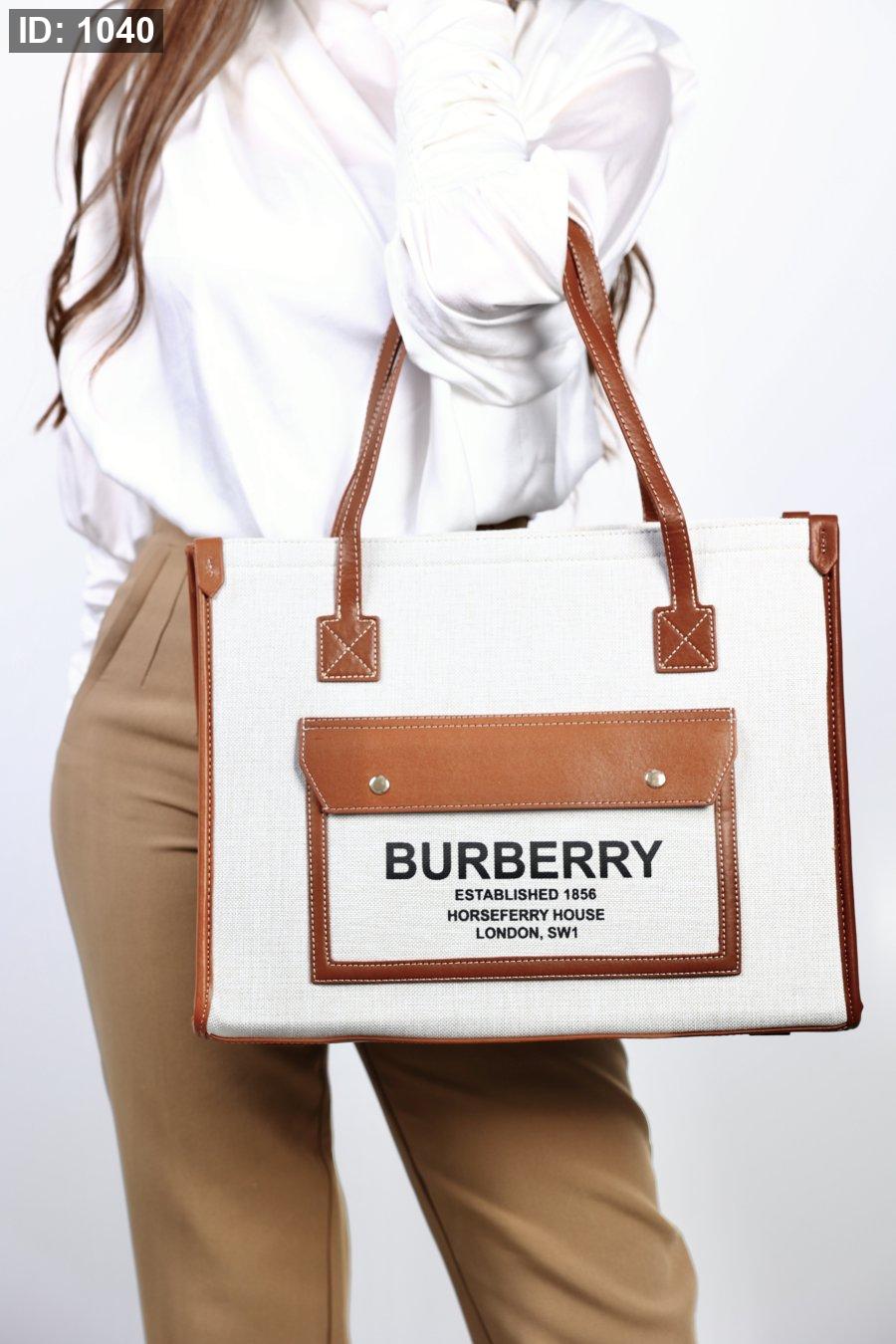 Burberry Tote Larg