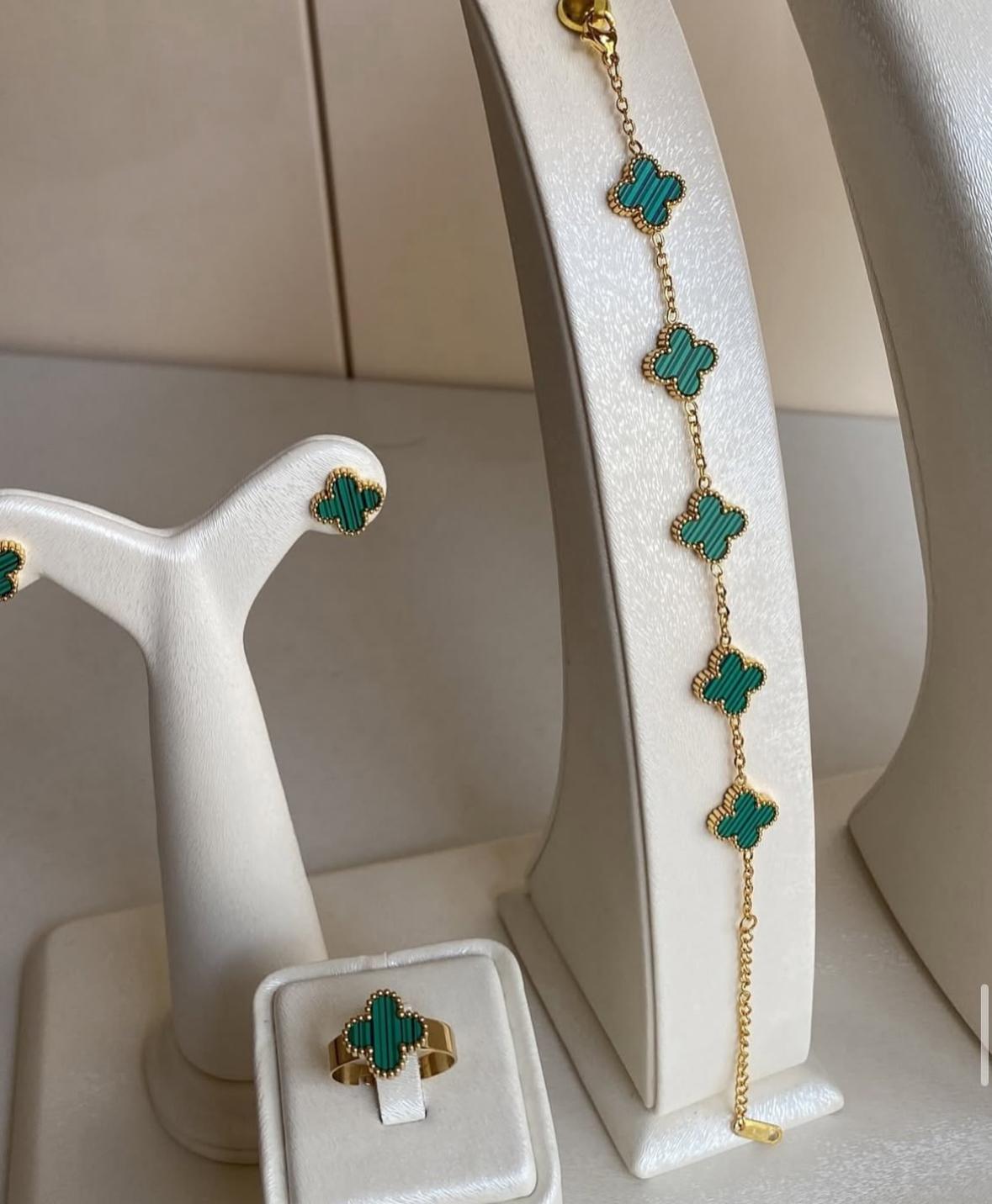 Van Cleef-Inspired Malachite Green Alhambra