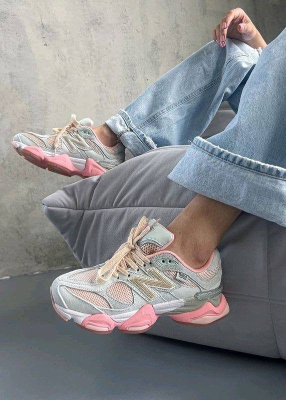 New Balance 9060