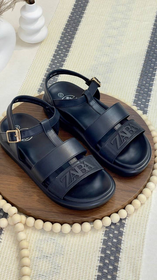 סנדלי ZARA
