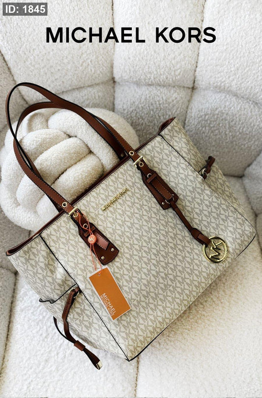 Micheal Kors Larg